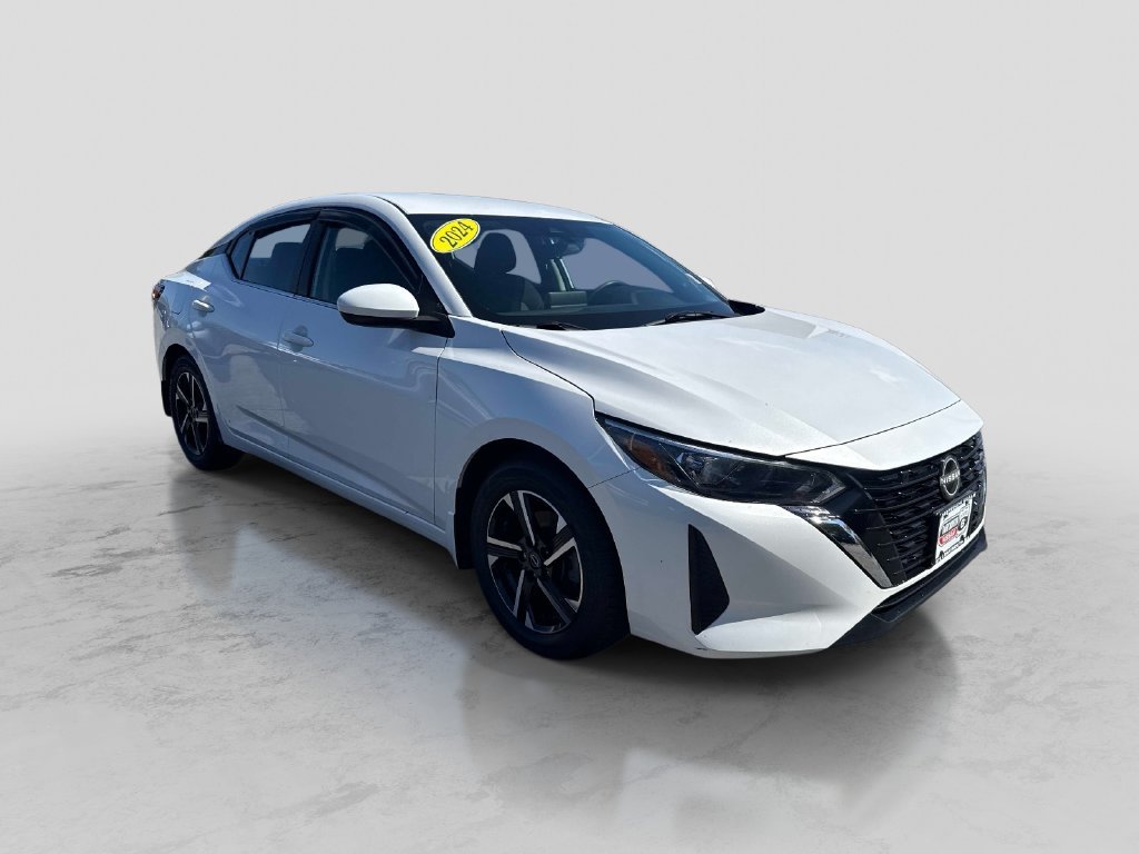 Used 2024 White Nissan SV image 10