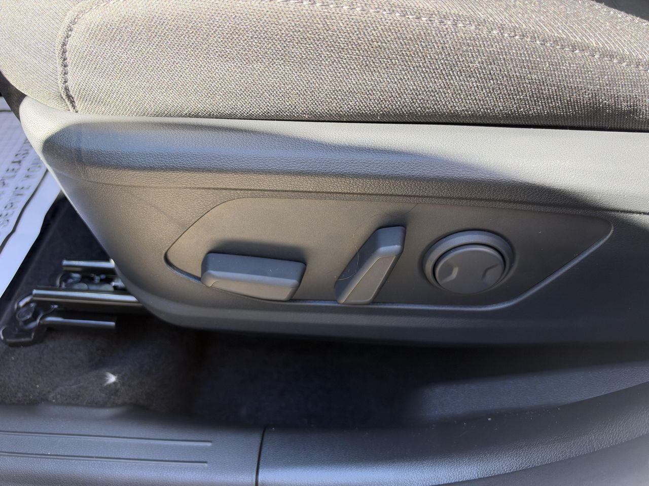 New 2026 White Pearl Hyundai SEL AWD image 32
