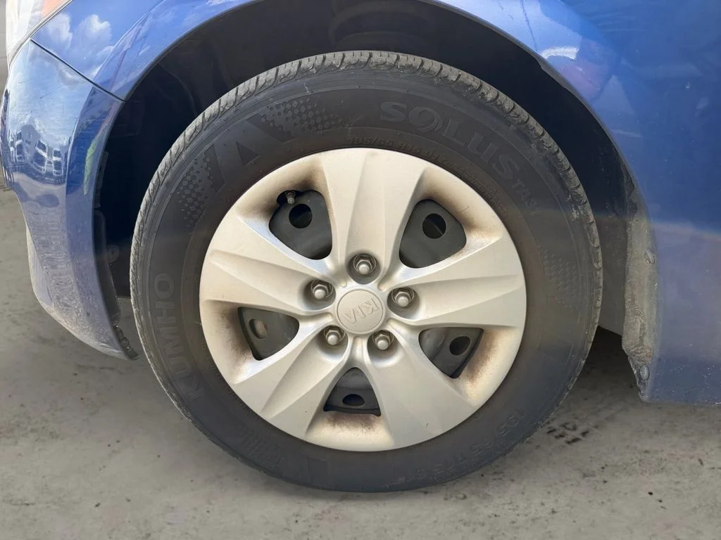 Used 2017 Blue Kia LX image 9