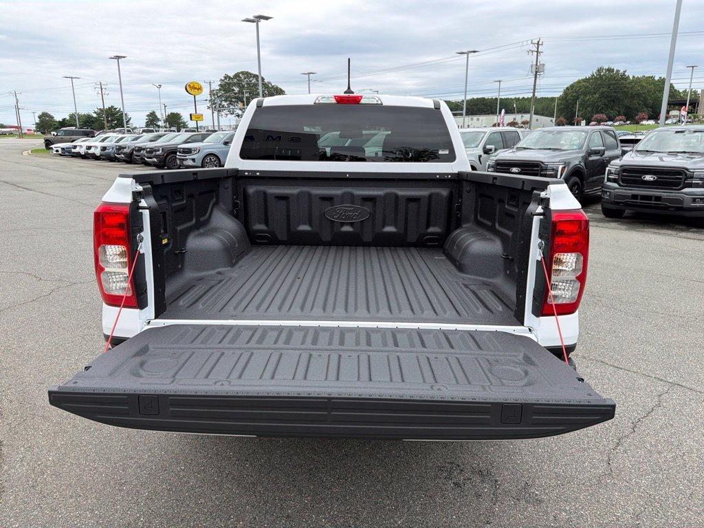 New 2026 Oxford White Ford XL image 16