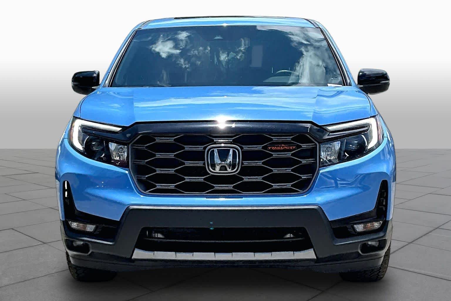 Used 2024 Diffused Sky Pearl Honda TrailSport image 4