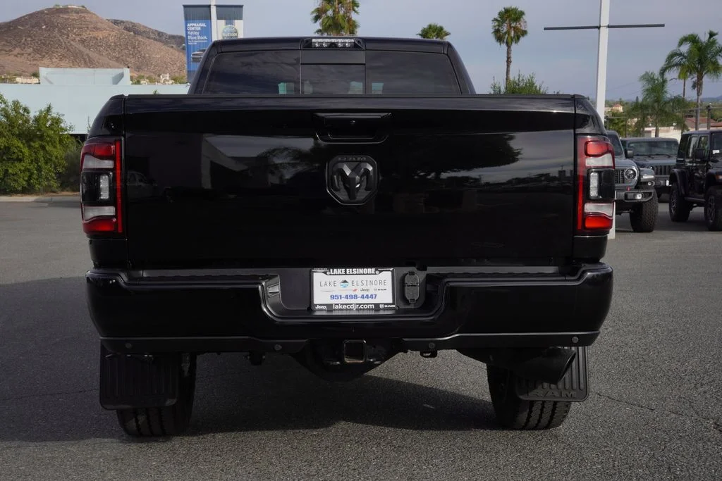 Used 2019 Black Ram Laramie image 4