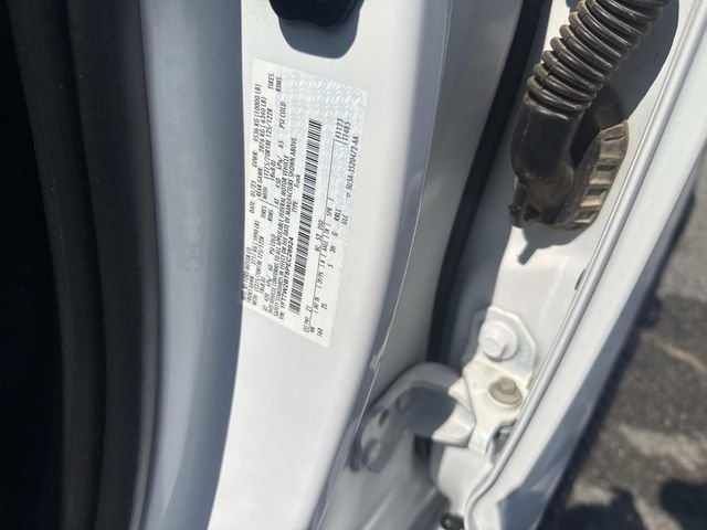 Used 2023 Oxford White Ford XLT image 20