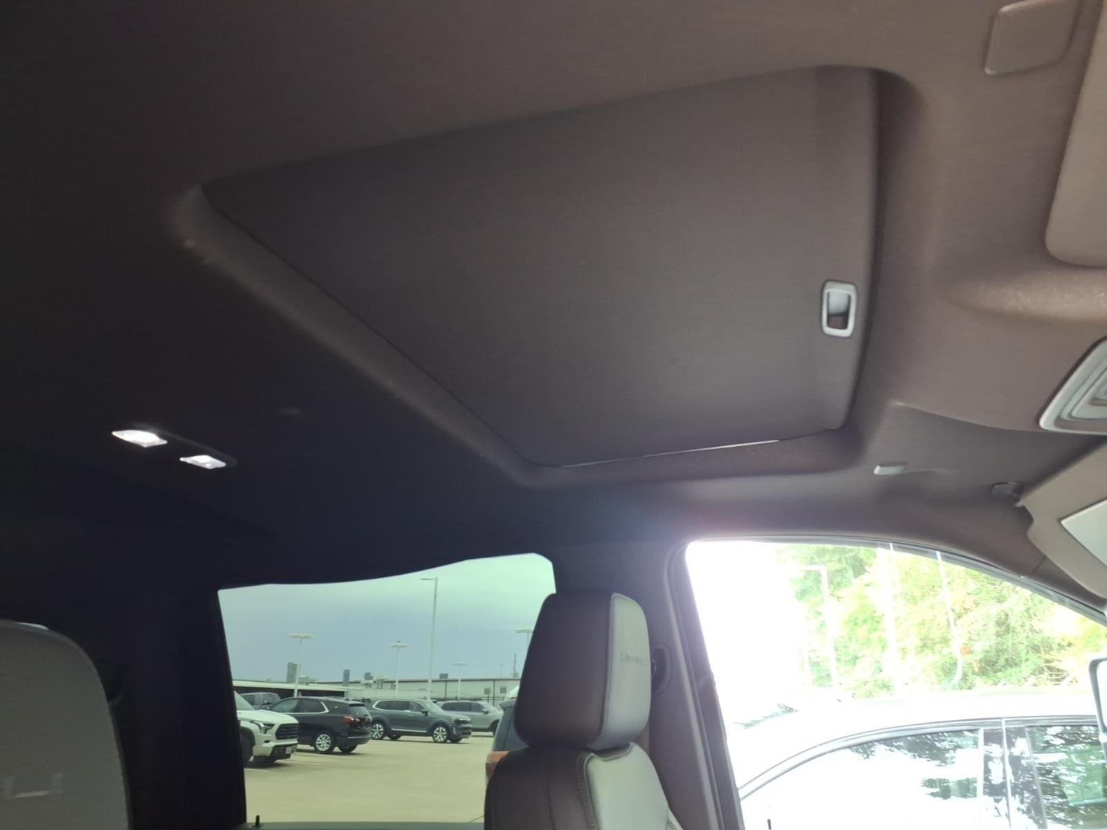 Used 2021 Pacific Blue Metallic GMC Denali image 8