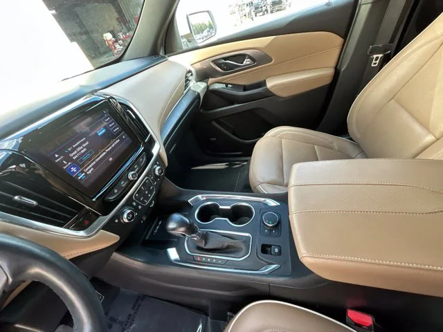 Used 2022 Beige Chevrolet Premier image 33
