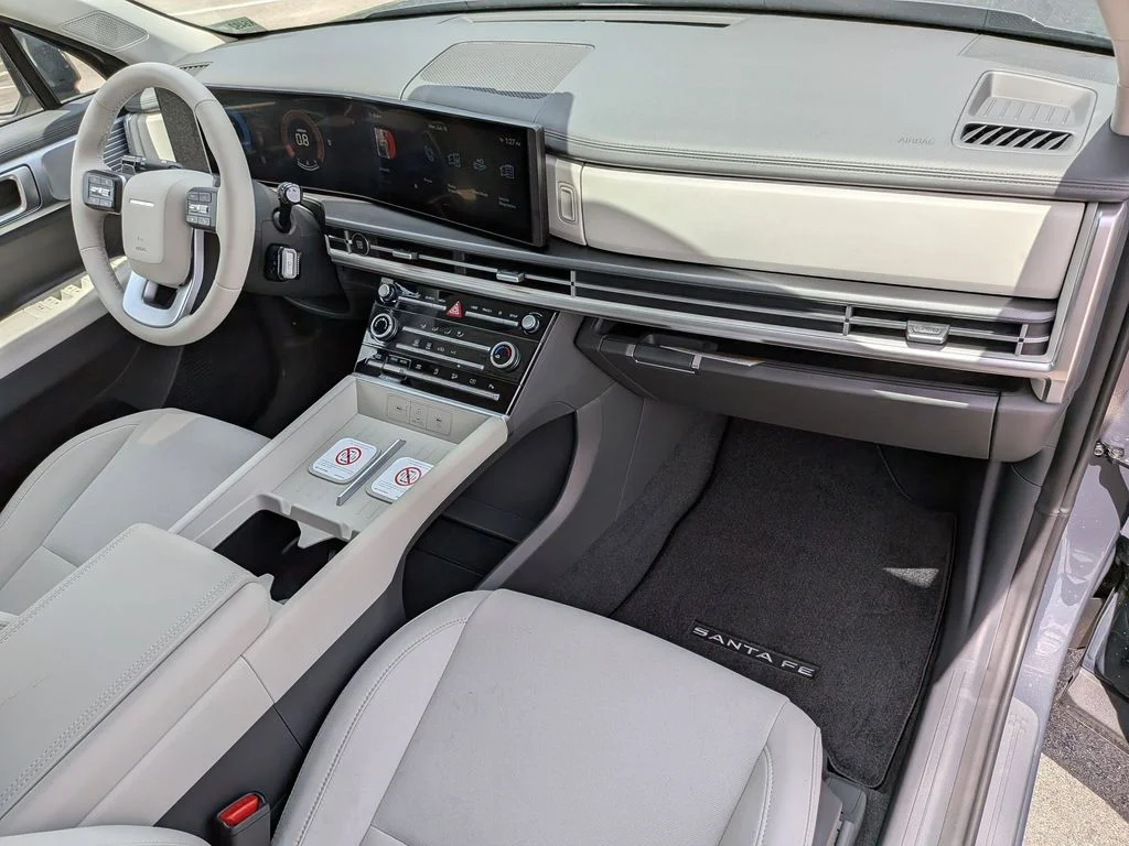 New 2026 Gray Hyundai SE image 32