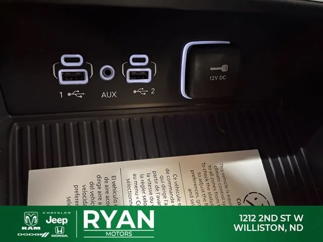 New 2026 White/off-white Jeep Laredo image 24