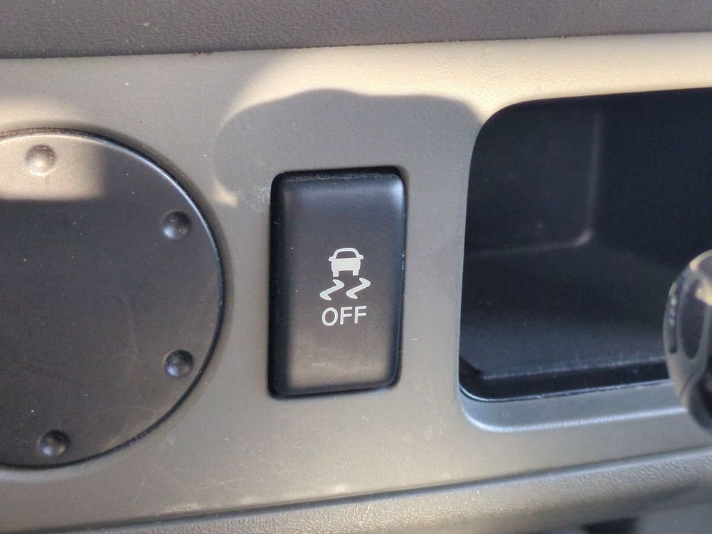 2019 Nissan Frontier SV - Photo 24