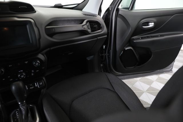 Used 2019 Gray Jeep Latitude image 23