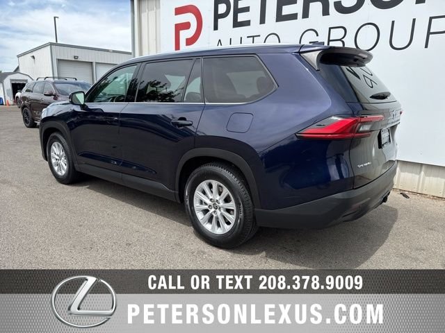 Used 2024  Toyota XLE image 6