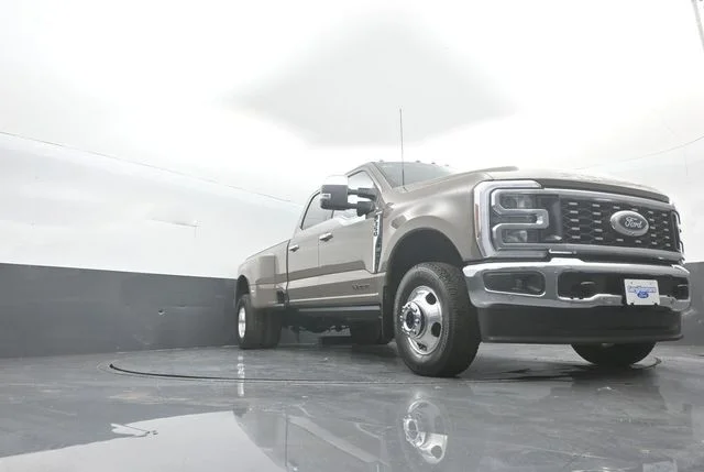 New 2026 Marsh Gray Ford F-350® King Ranch® image 34