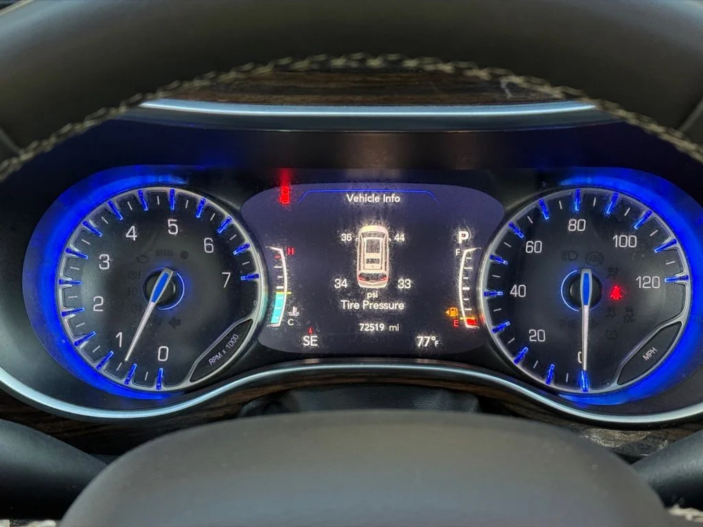 Used 2023 Black Chrysler Limited image 14
