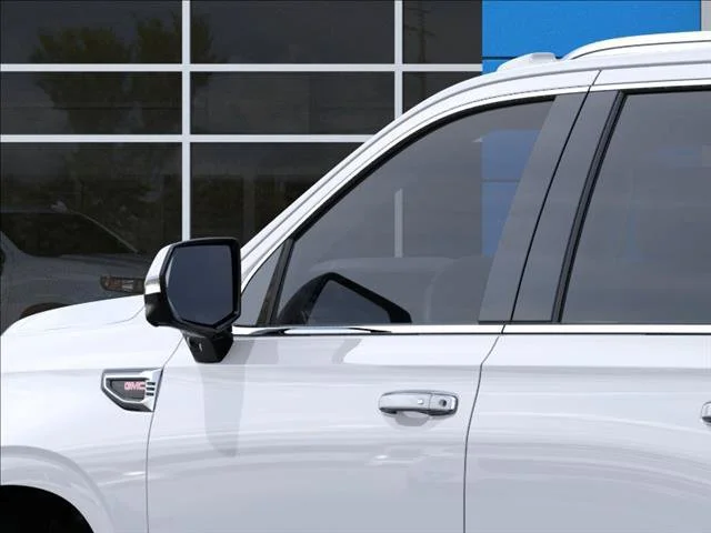 2027 GMC Yukon Denali - Photo 12