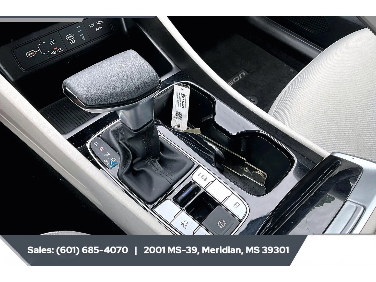Used 2025 ECOTRONIC GRAY Hyundai SEL image 23