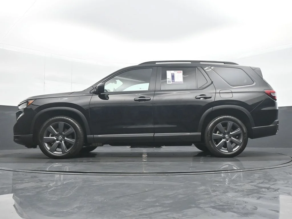 Used 2025 Black Honda Sport image 28