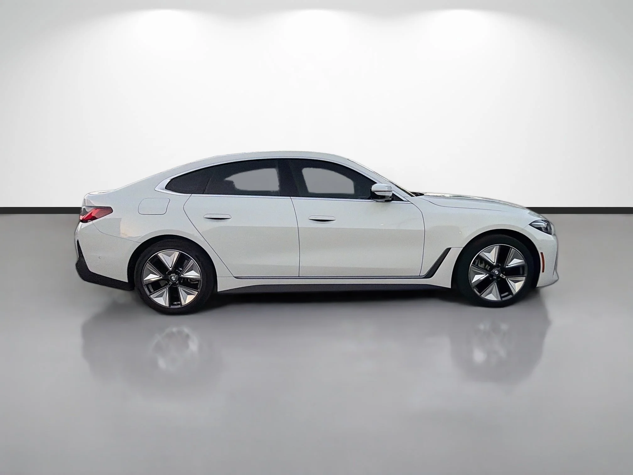 Used 2025 BMW i4 40 with VIN WBY23HD01SFT91294 for sale in Tampa, FL