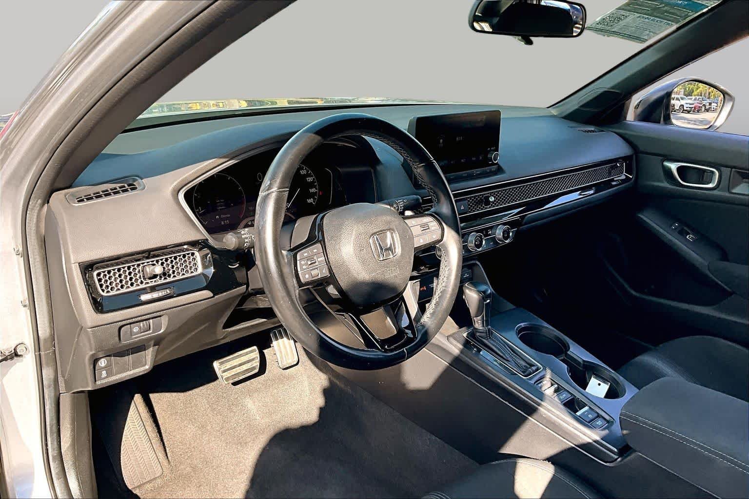 Certified Used 2023 Lunar Silver Metallic Honda Sport image 17