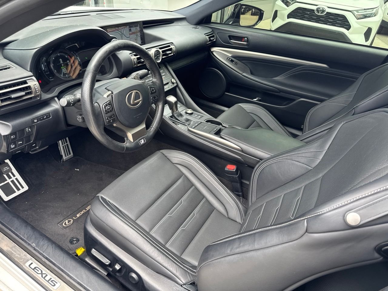 Used 2019 White Lexus 300 image 6
