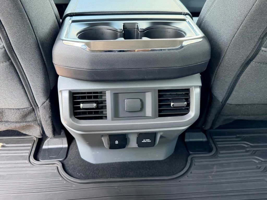 Used 2023 Black Ford XLT image 20