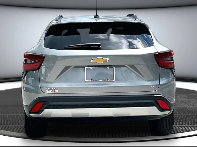 Certified Used 2025 Sterling Gray Metallic Chevrolet LT image 6