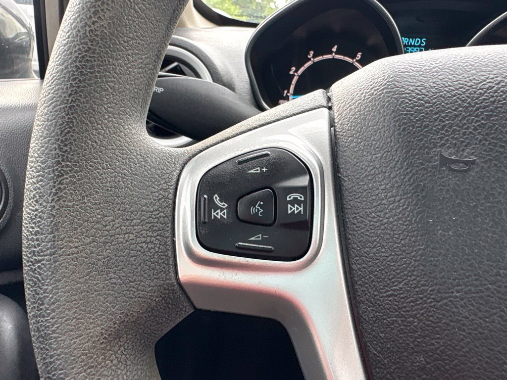 Used 2017 Gray Ford SE image 30