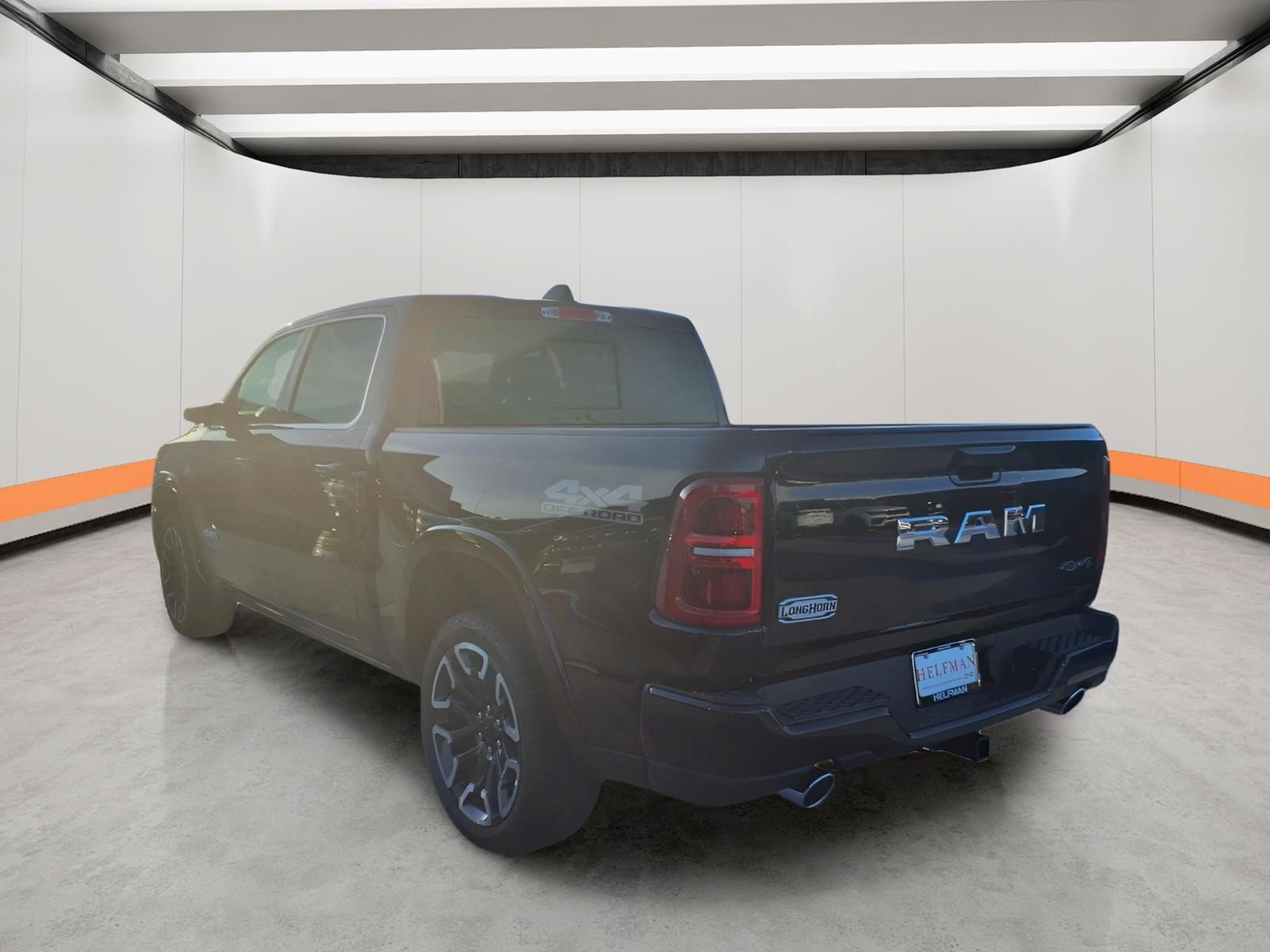 New 2026 Diamond Black Crystal Pearl-Coat Exterior Paint RAM Longhorn image 4