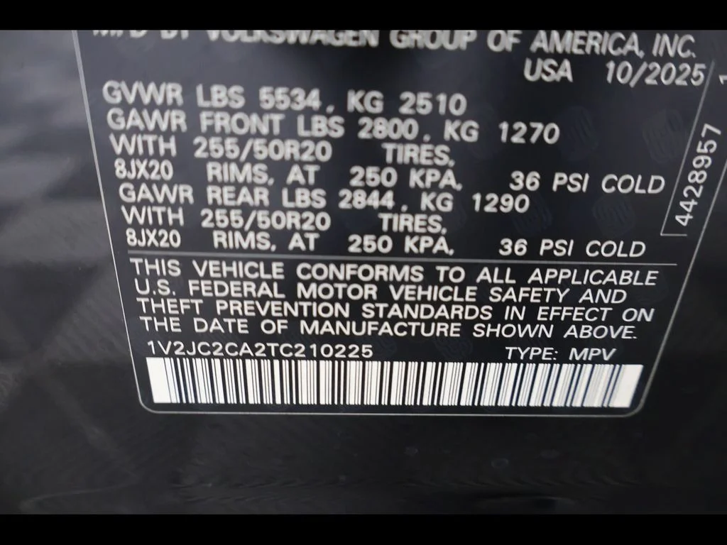 New 2026 Black Volkswagen 2.0T SE w/Technology image 30