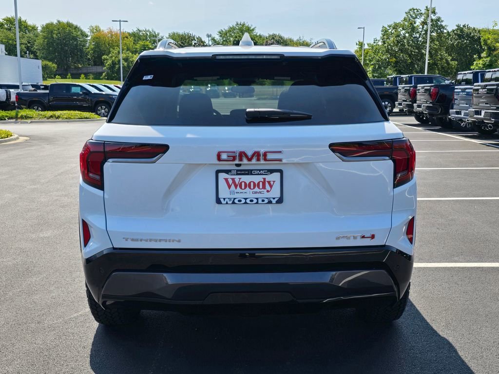 2026 GMC Terrain AT4 - Photo 9