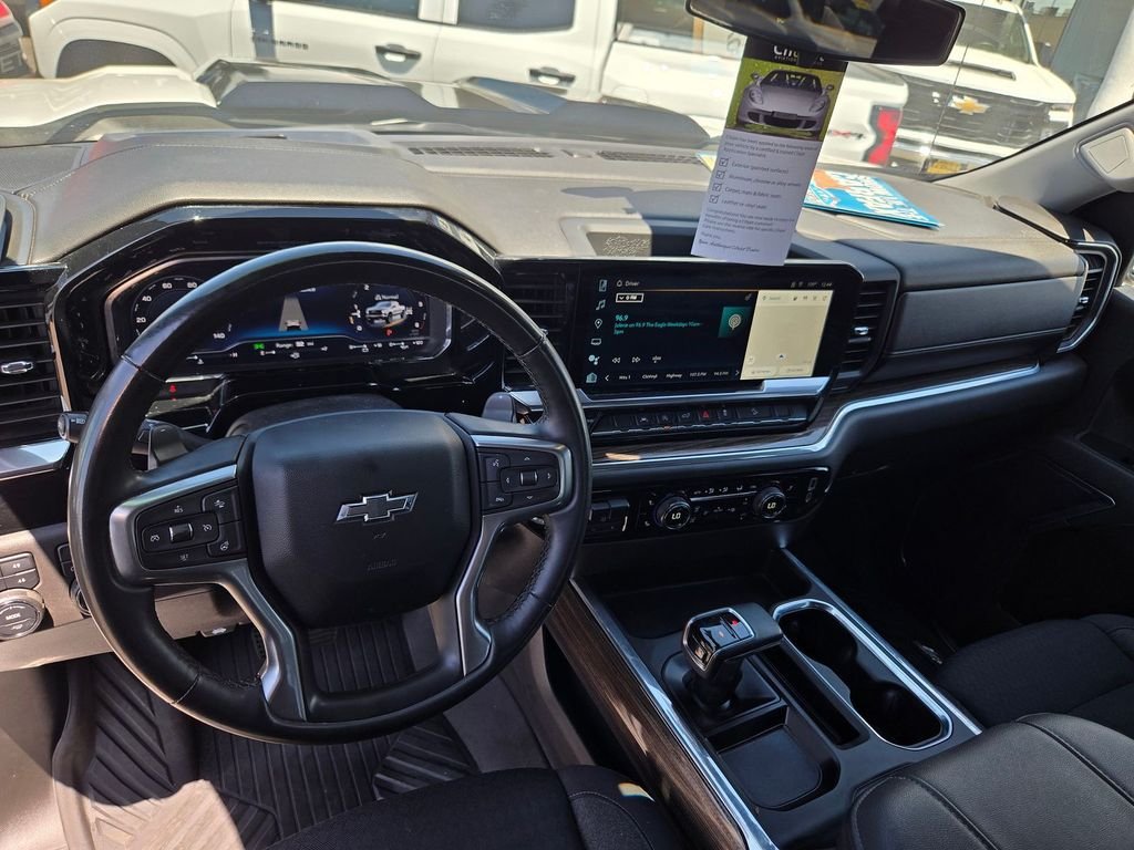 Used 2024 White Chevrolet LT Trail Boss image 6