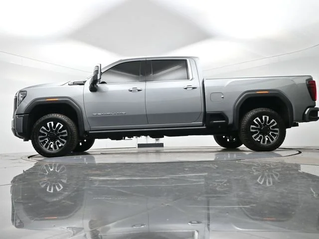 Used 2025 Sterling Metallic GMC Denali Ultimate image 26