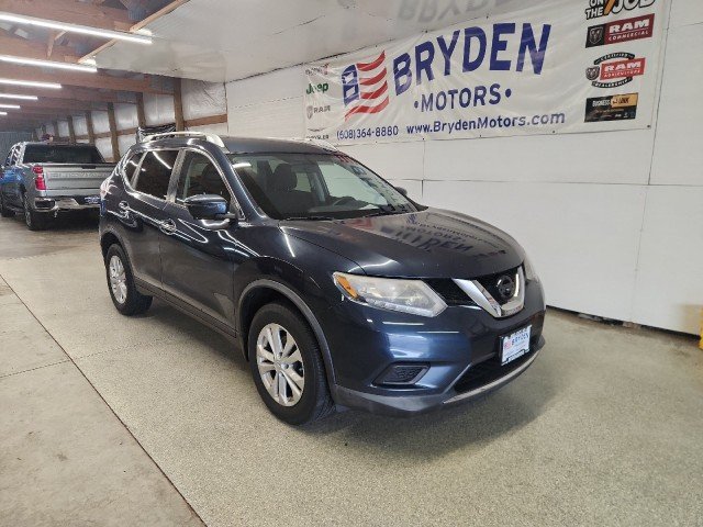 Used 2016 Nissan Rogue SV with VIN KNMAT2MVXGP651781 for sale in Beloit, WI