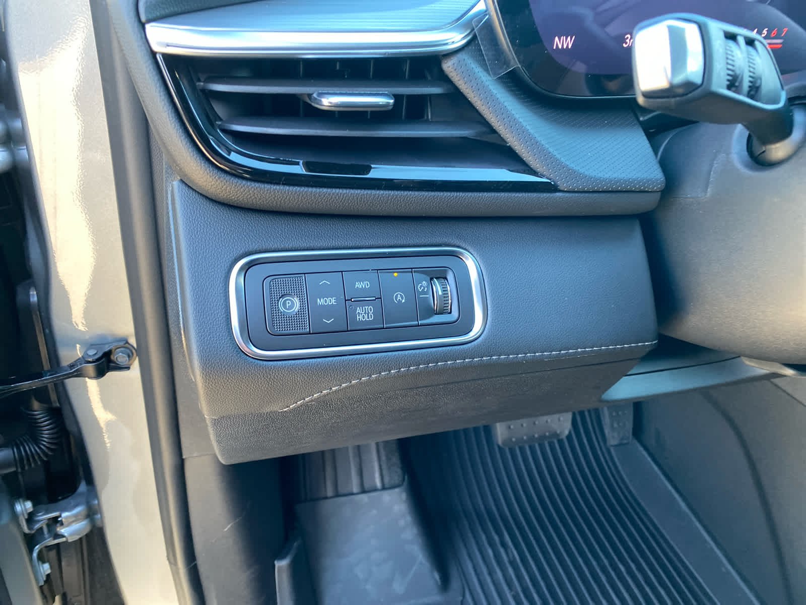 2027 Buick Enclave Preferred - Photo 11