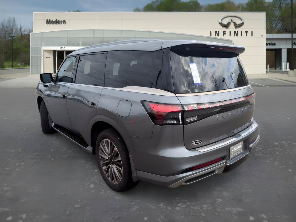 Certified Used 2026 Dynamic Metal INFINITI LUXE image 6