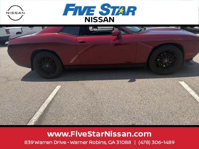 Used 2019 Red Dodge GT image 4