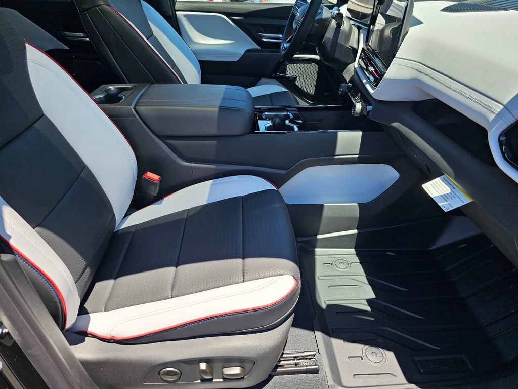 New 2026 Black Chevrolet RST Stars and Steel Edition - Extended Range image 10