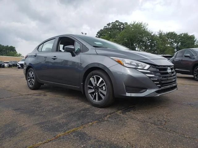 2025 Nissan Versa Sedan SV - Photo 8