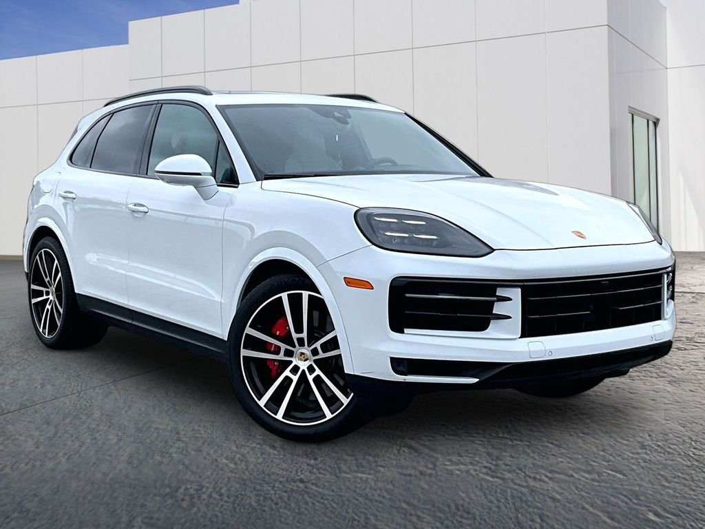 Used 2024 White Porsche S image 9
