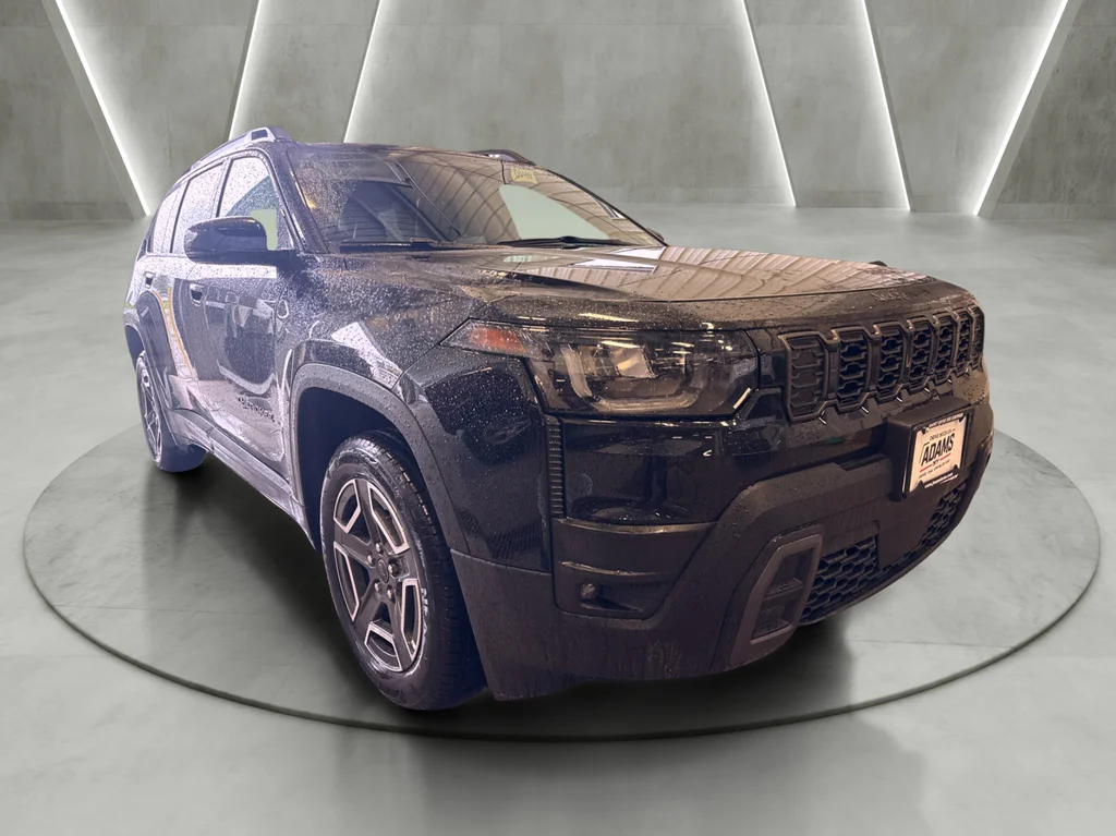New 2026 Diamond Black Crystal Pearlcoat Jeep Limited image 1