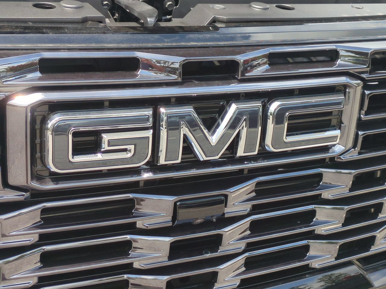 New 2026 Onyx Black GMC Denali Ultimate image 32