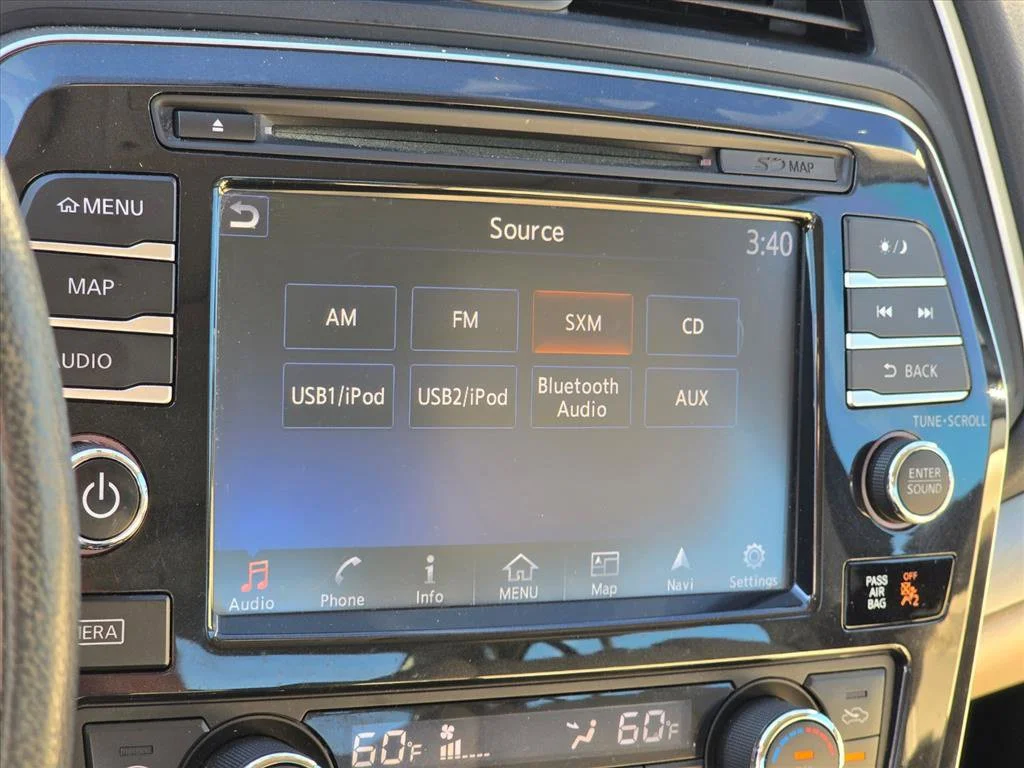 Used 2017 Black Nissan 3.5 SL image 21