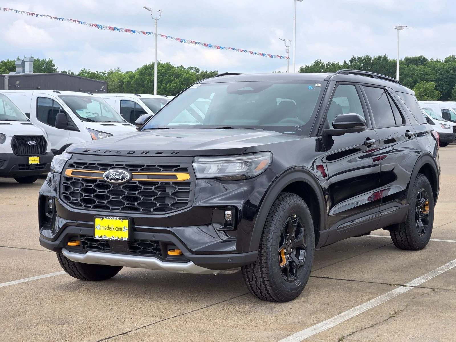 New 2026 Agate Black Metallic Ford Tremor® image 2