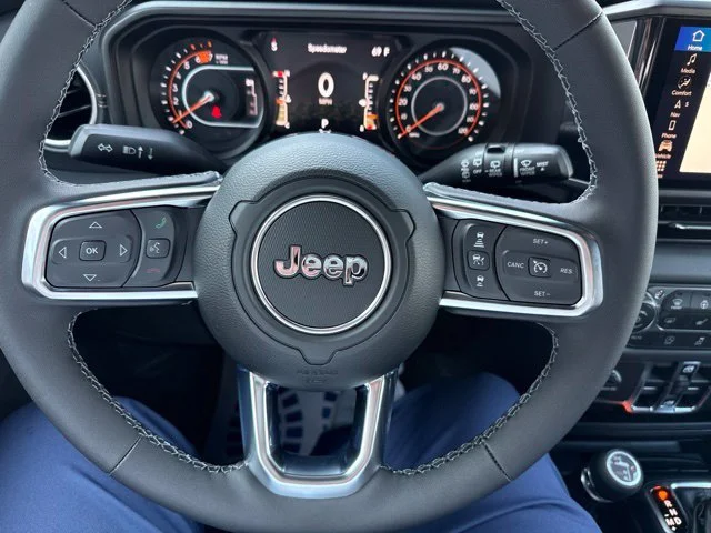 New 2027 Black Jeep Sahara image 18