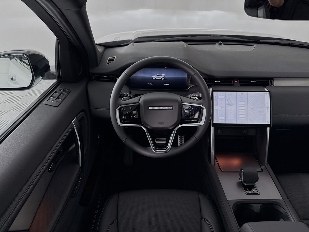 New 2025 Fuji White Land Rover SE image 24