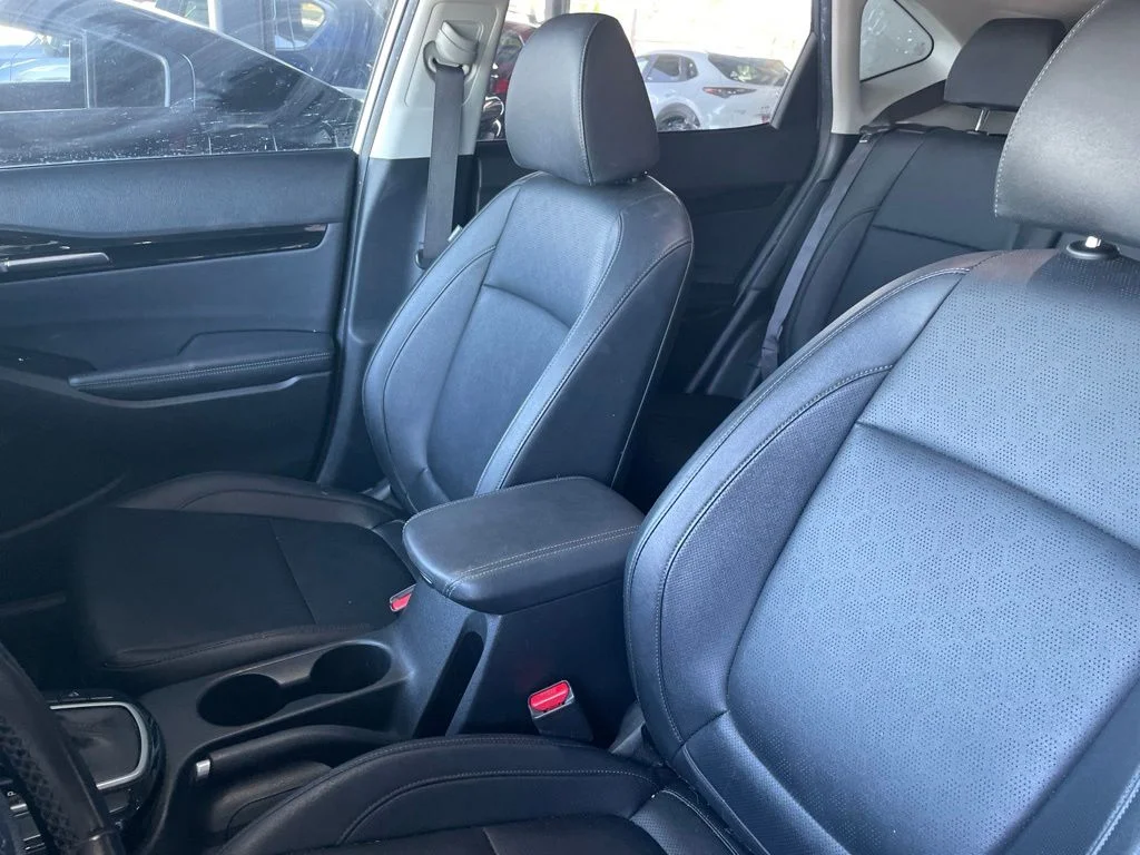 Used 2021 Gray Kia EX image 7
