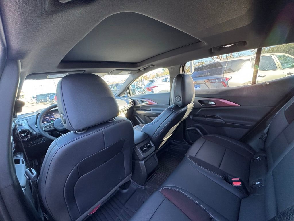 2026 Chevrolet Equinox EV RS - Photo 21