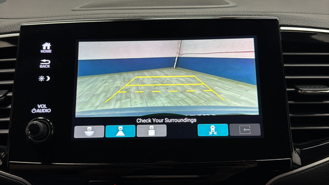 Used 2022 Gray Honda Touring image 14