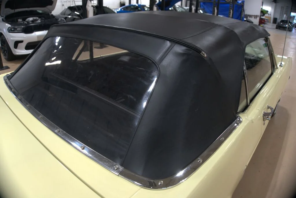 Used 1966 Yellow Ford  image 24