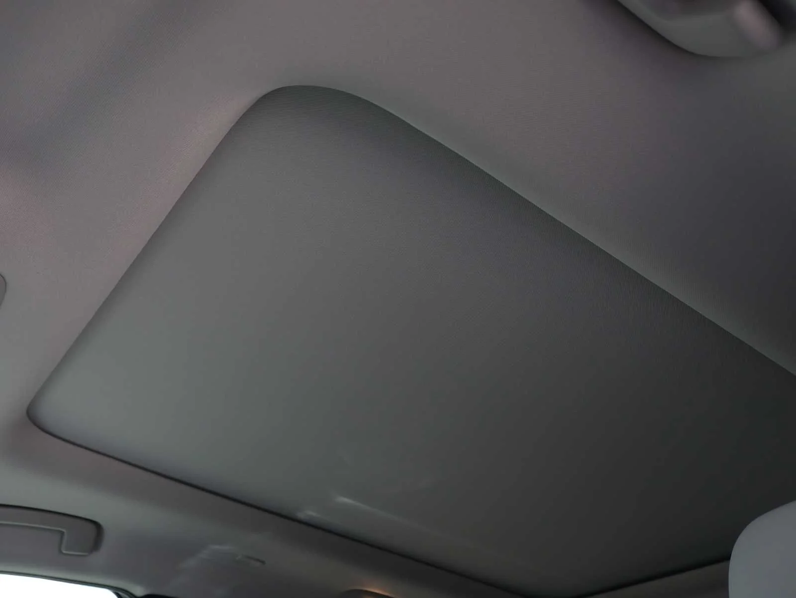 Certified Used 2027 Radiant White INFINITI LUXE image 19