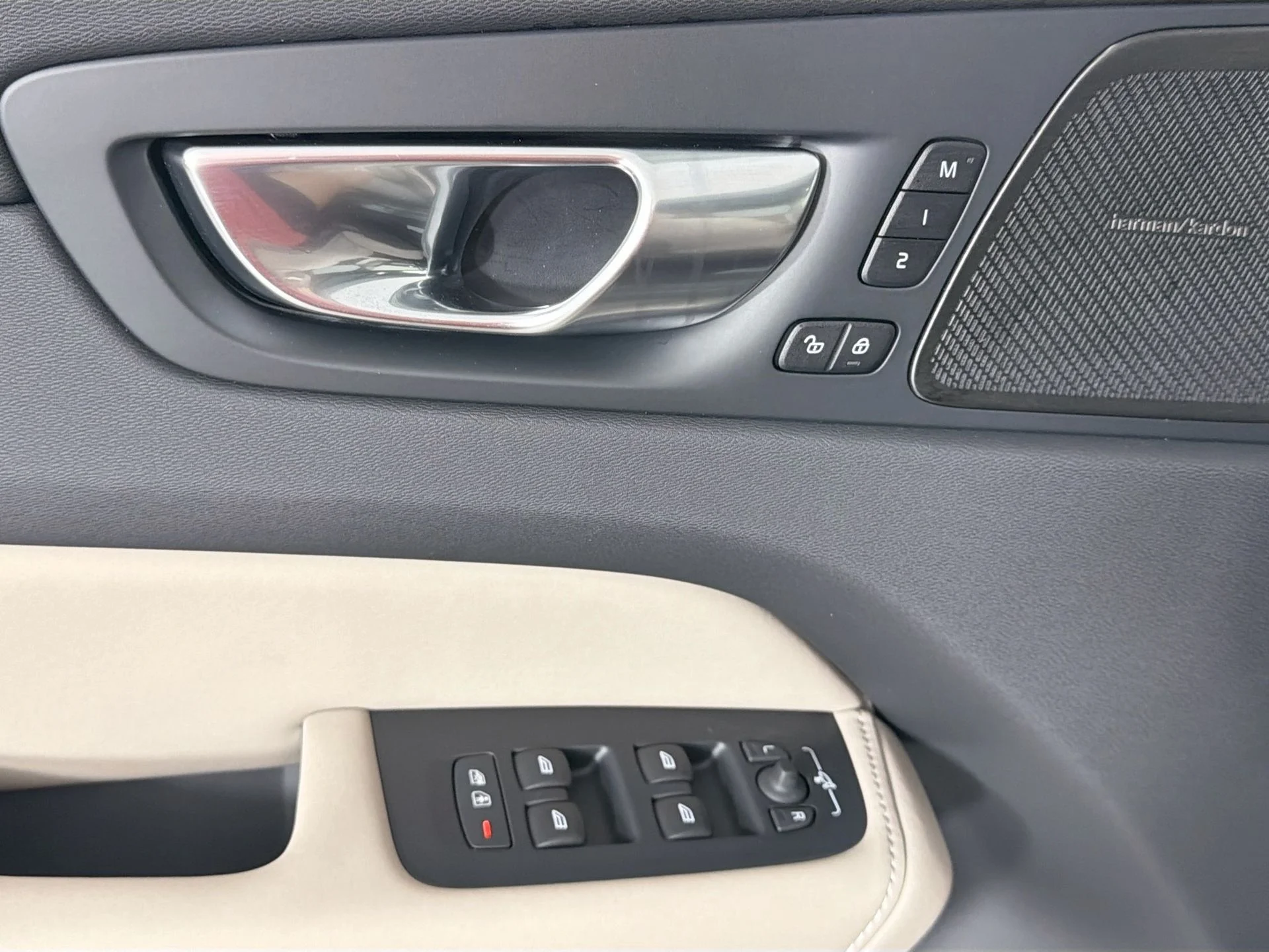 New 2026 Forest Lake Volvo Plus image 16