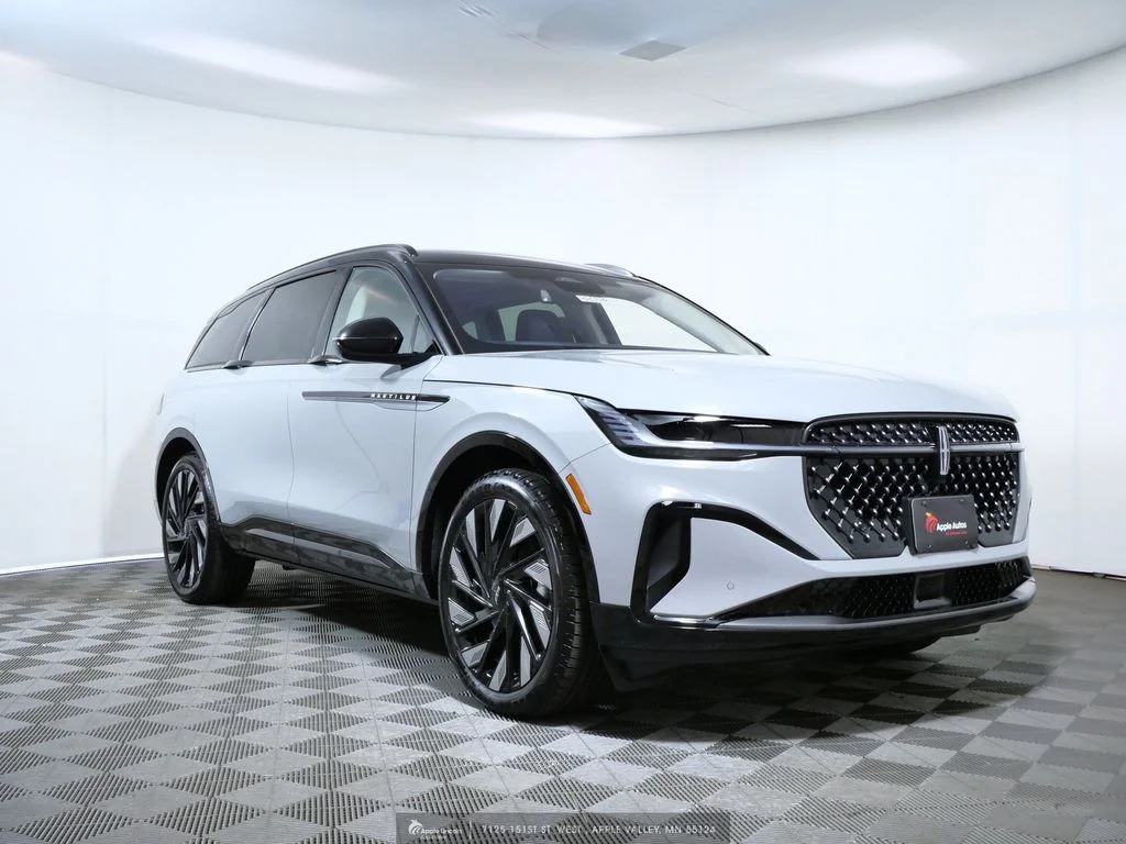 New 2026 Gray Lincoln Reserve image 1